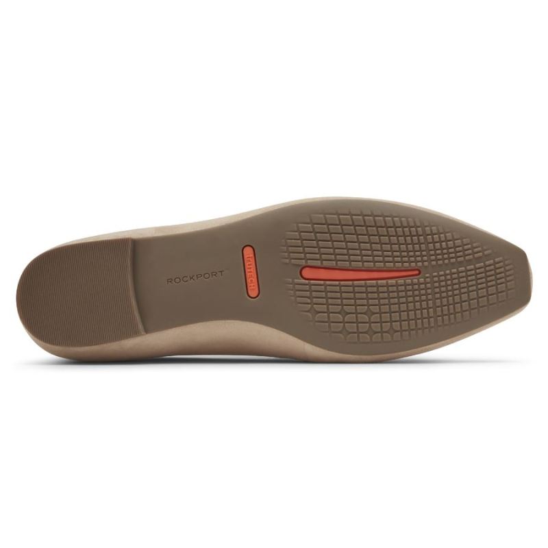 TÊNIS ROCKPORT FEMININO TOTAL MOTION LAYLANI COM TACHASMOCASSINS-NOUGAT