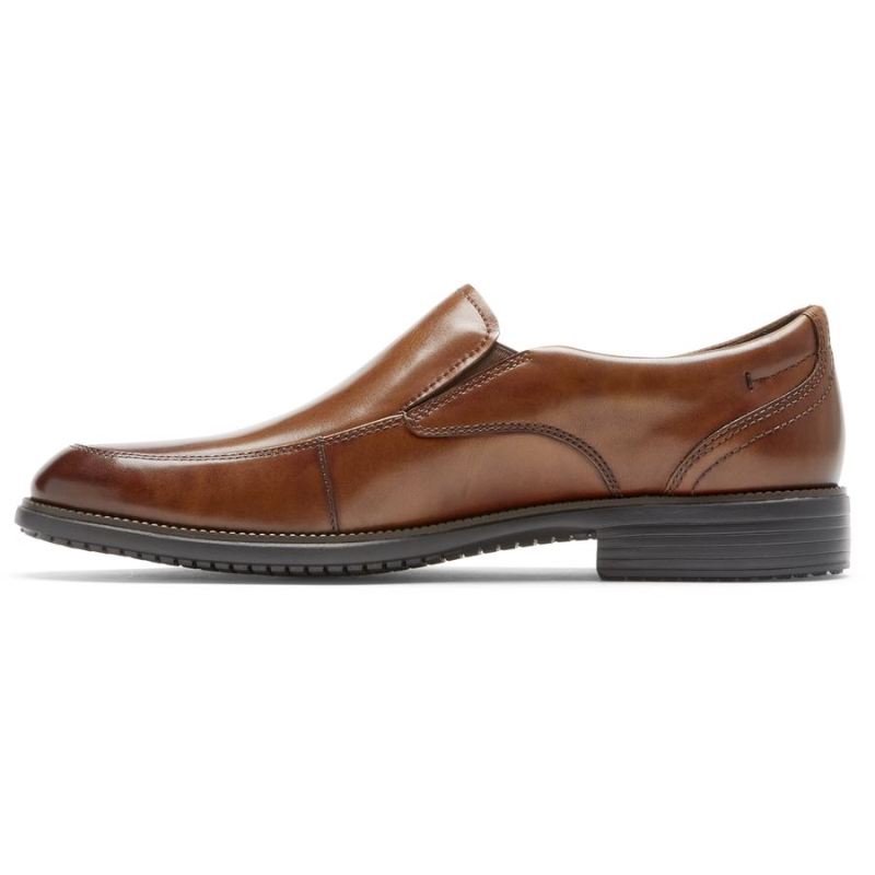 ROCKPORT TOTAL MOTION DRESSPORT SLIP-ON-TAN MASCULINO